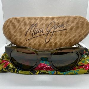 Maui Jim Liana women’s sunglasses Gray/brown frame brown lenses AMAZING !!!